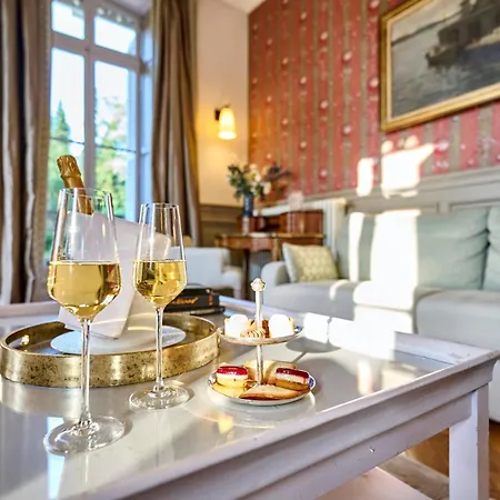 Gæstehus Chateau Clement - Teritoria 4*