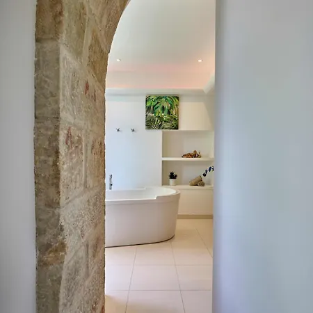 Πανσιόν Chateau Clement - Teritoria 4*